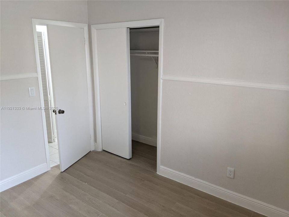 В аренду: $2,400 (2 спален, 1 ванн, 1125 Квадратных фут)