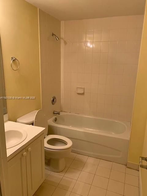 待售: $285,000 (2 贝兹, 2 浴室, 1041 平方英尺)