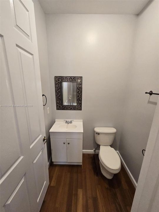 For Rent: $3,300 (3 beds, 3 baths, 1780 Square Feet)