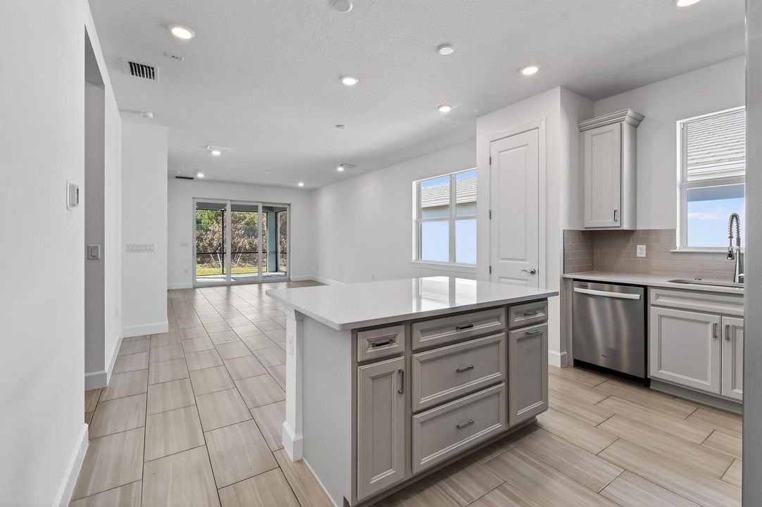 Lot4002-3829RussellCt(6)
