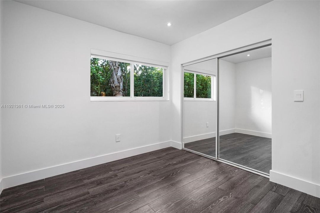 En Venta: $2,497,000 (3 camas, 2 baños, 3008 Pies cuadrados)