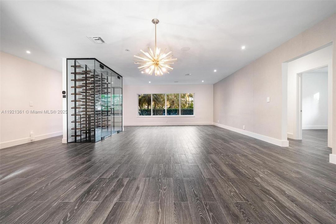 En Venta: $2,497,000 (3 camas, 2 baños, 3008 Pies cuadrados)