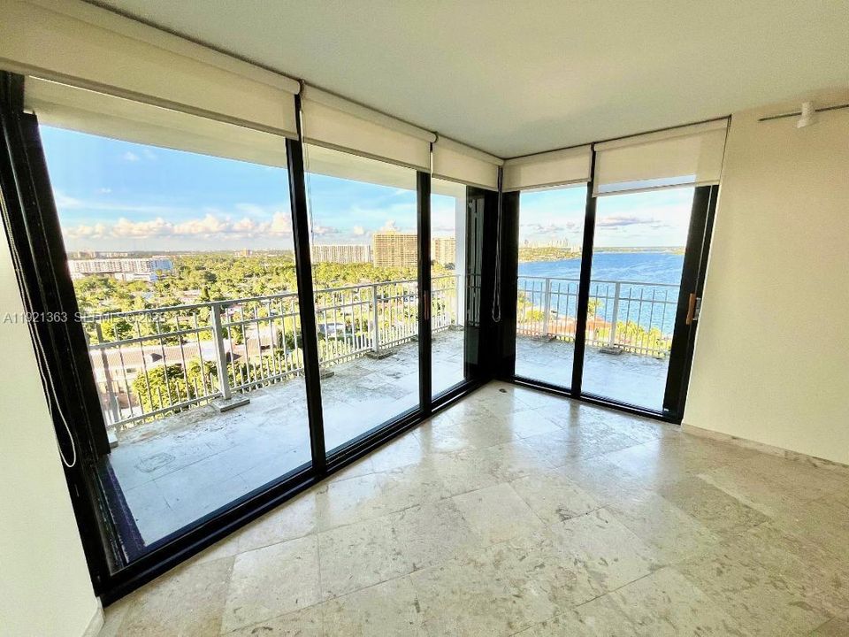 出租: $3,750 (2 贝兹, 2 浴室, 1268 平方英尺)