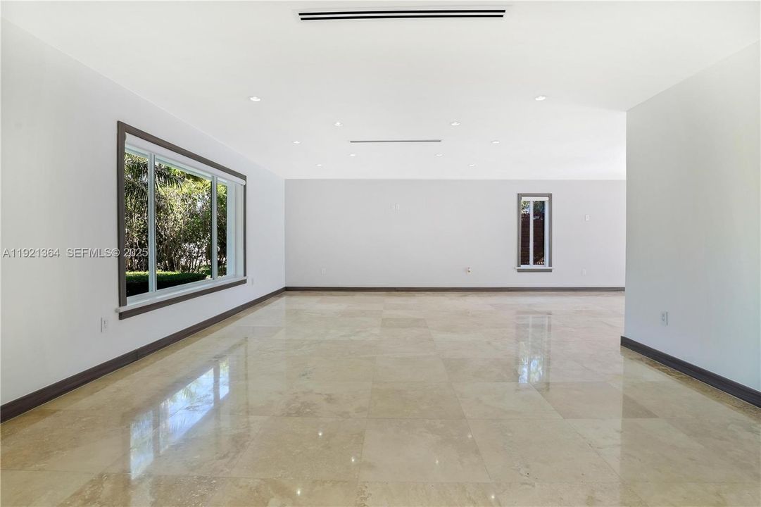 На продажу: $3,087,000 (3 спален, 3 ванн, 2295 Квадратных фут)