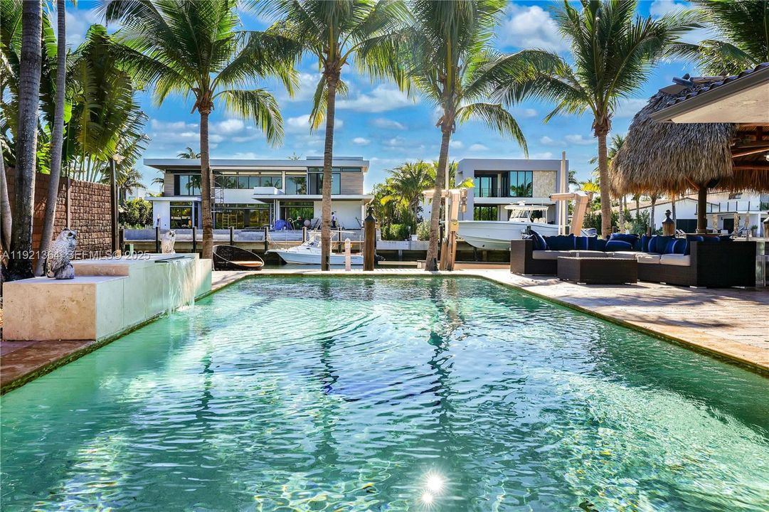 待售: $3,087,000 (3 贝兹, 3 浴室, 2295 平方英尺)