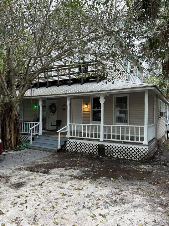 2172 Poinciana (1)