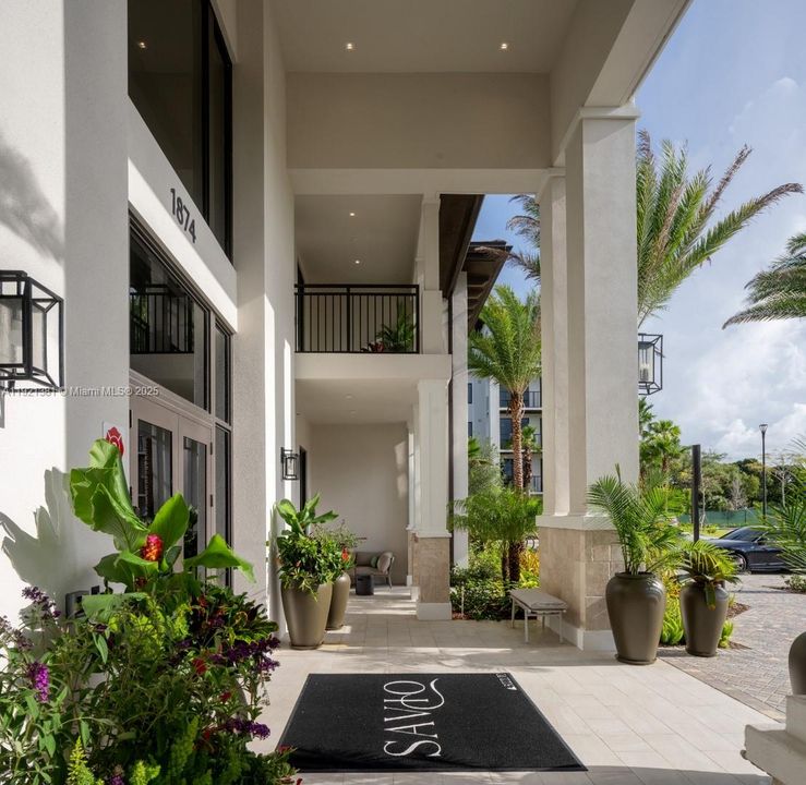 For Rent: $2,526 (1 beds, 1 baths, 801 Square Feet)