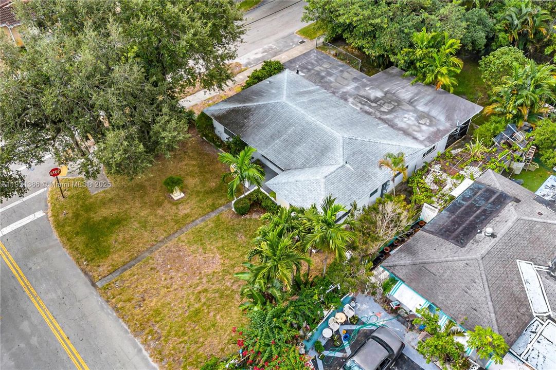 En Venta: $495,000 (3 camas, 2 baños, 1861 Pies cuadrados)