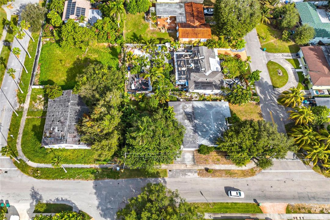 En Venta: $495,000 (3 camas, 2 baños, 1861 Pies cuadrados)