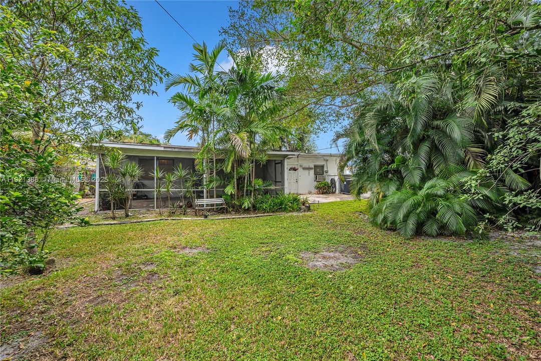 En Venta: $495,000 (3 camas, 2 baños, 1861 Pies cuadrados)