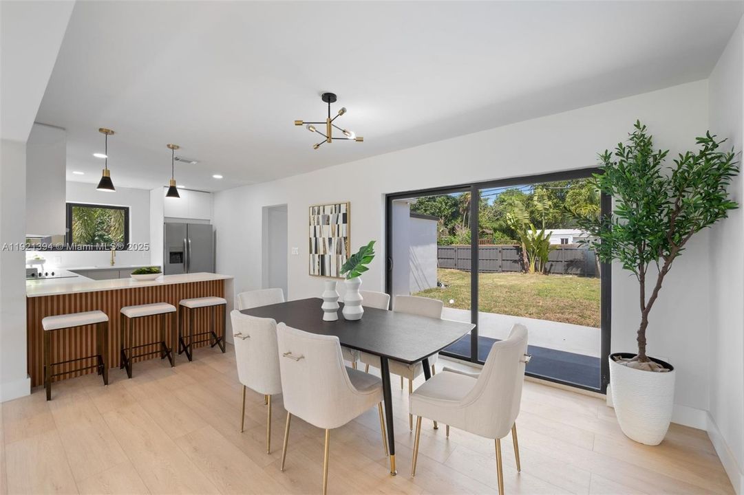 For Rent: $8,500 (4 beds, 3 baths, 1883 Square Feet)