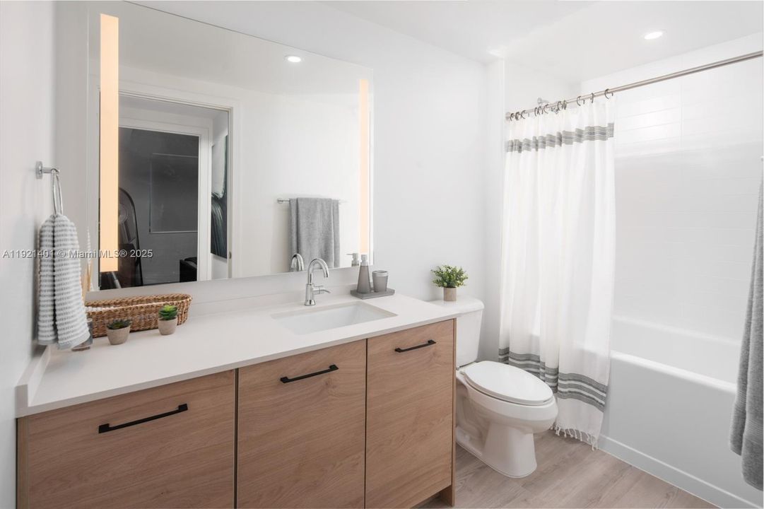 En Renta: $3,156 (2 camas, 2 baños, 1116 Pies cuadrados)