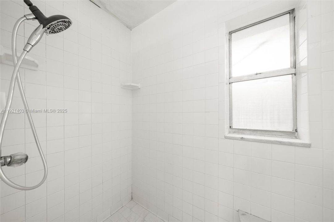 En Renta: $4,500 (5 camas, 4 baños, 4560 Pies cuadrados)