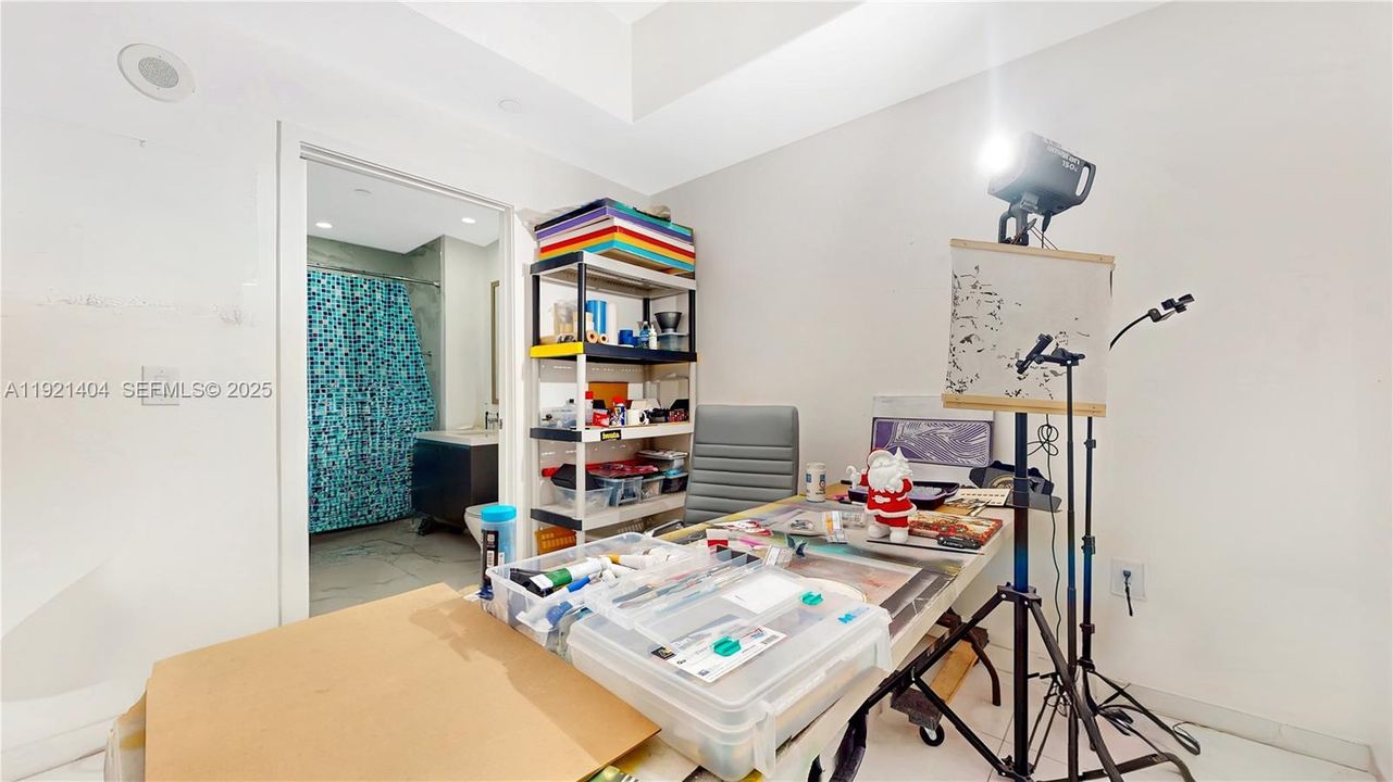 En Venta: $875,000 (3 camas, 3 baños, 1498 Pies cuadrados)