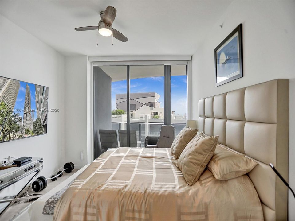 En Renta: $18,500 (3 camas, 4 baños, 2076 Pies cuadrados)