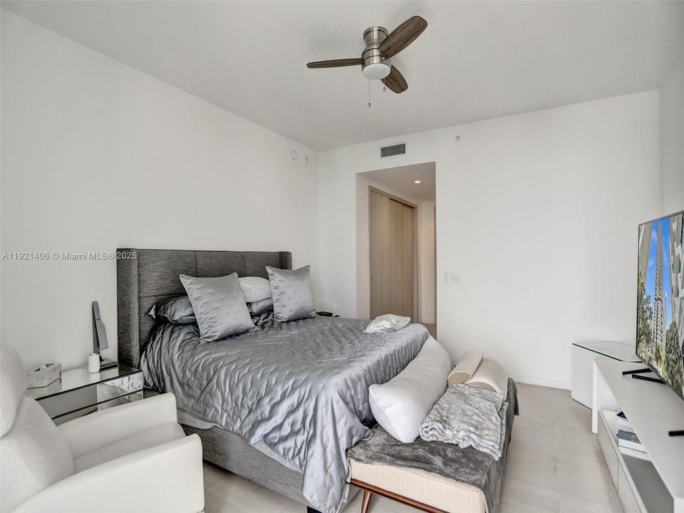 En Renta: $18,500 (3 camas, 4 baños, 2076 Pies cuadrados)