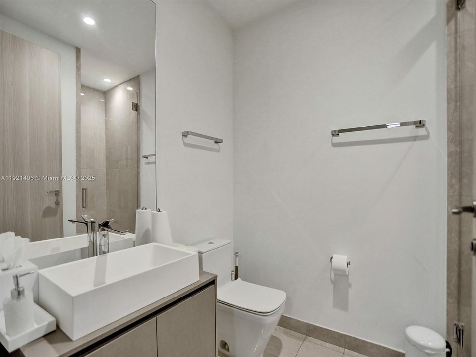 En Renta: $18,500 (3 camas, 4 baños, 2076 Pies cuadrados)