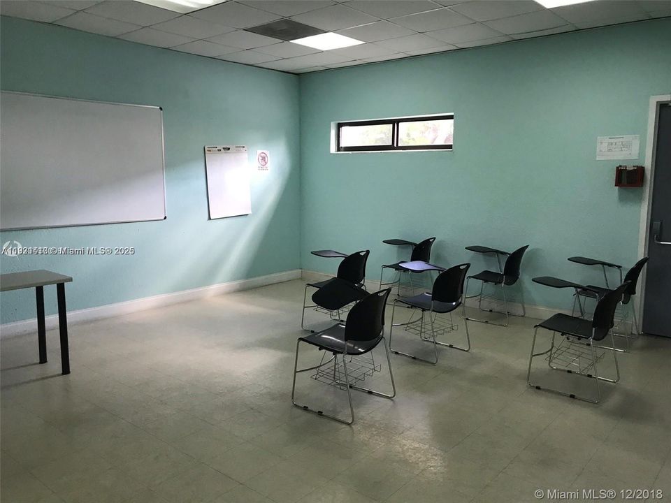 待售: $2,650,000 (0 贝兹, 0 浴室, 0 平方英尺)