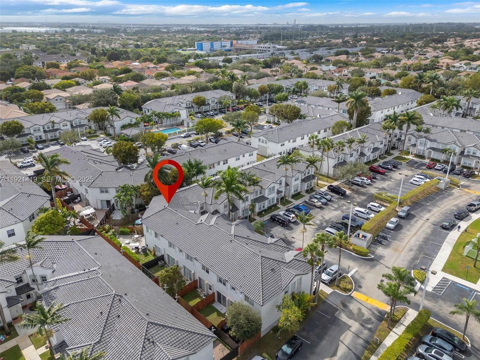 For Sale: $599,000 (5 beds, 3 baths, 1776 Square Feet)