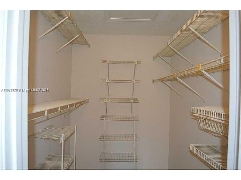 For Rent: $1,500 (1 beds, 1 baths, 600 Square Feet)