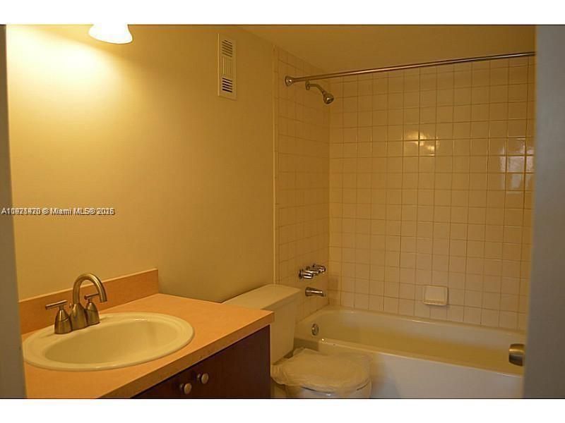 For Rent: $1,500 (1 beds, 1 baths, 600 Square Feet)