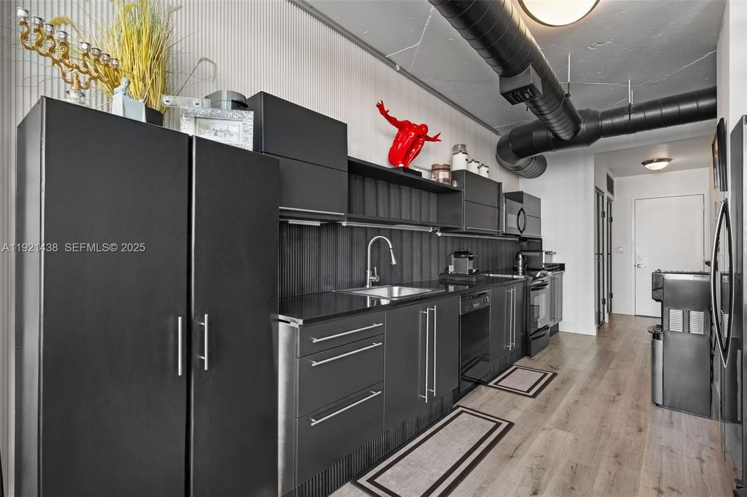 出租: $5,500 (1 贝兹, 2 浴室, 1337 平方英尺)