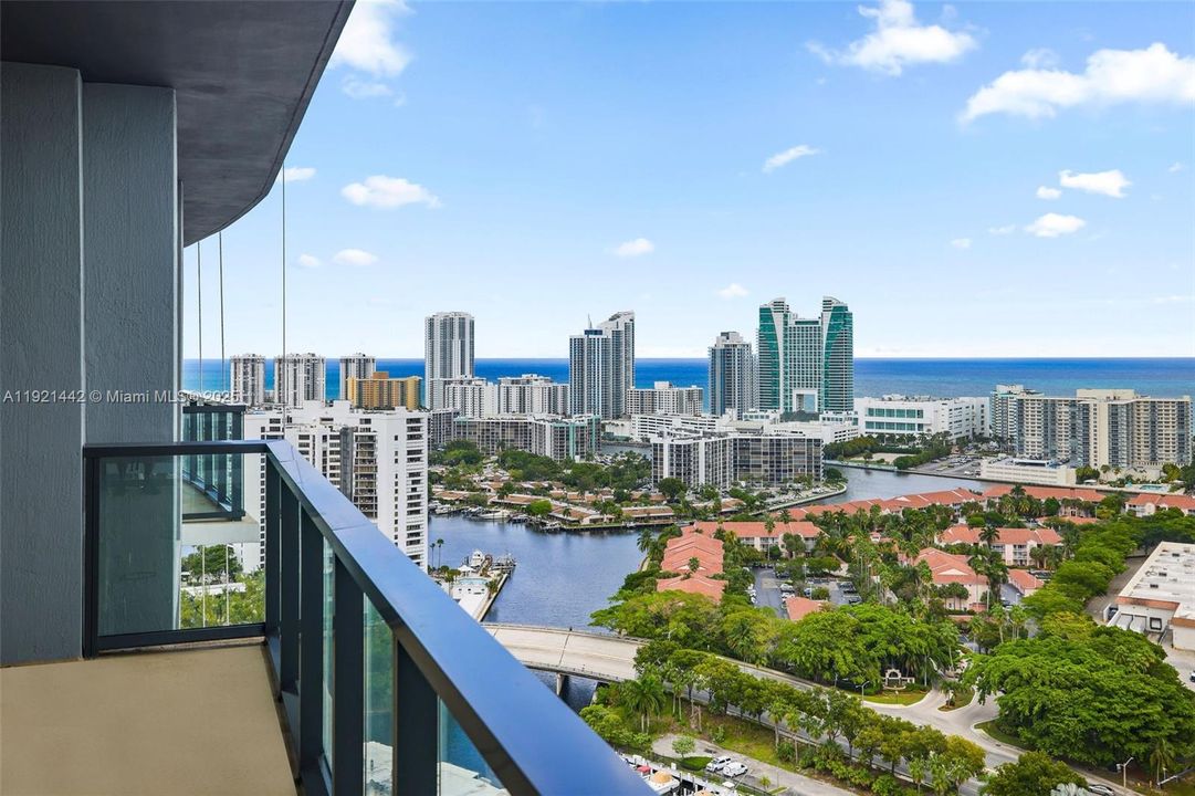 For Sale: $1,050,000 (2 beds, 2 baths, 0 Square Feet)