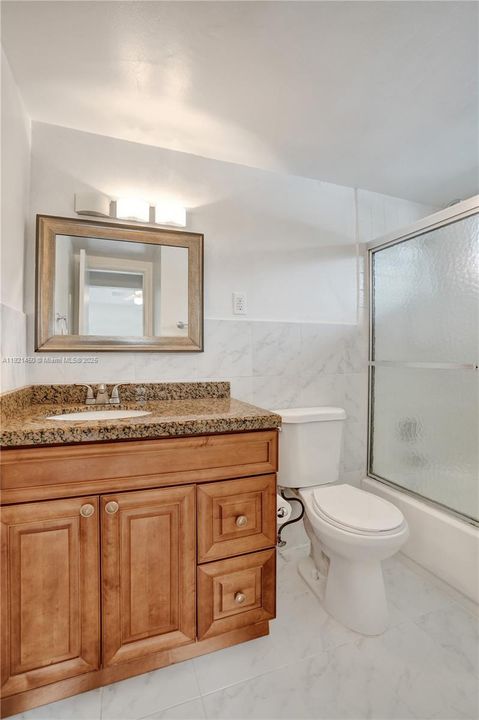 待售: $309,900 (2 贝兹, 2 浴室, 966 平方英尺)