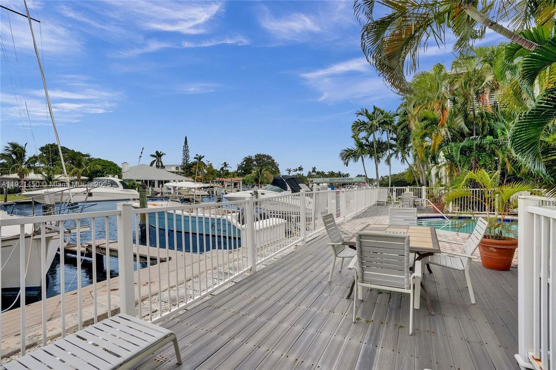 待售: $309,900 (2 贝兹, 2 浴室, 966 平方英尺)