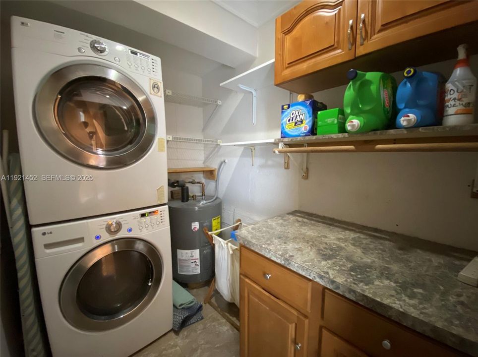 For Sale: $820,000 (4 beds, 3 baths, 2261 Square Feet)