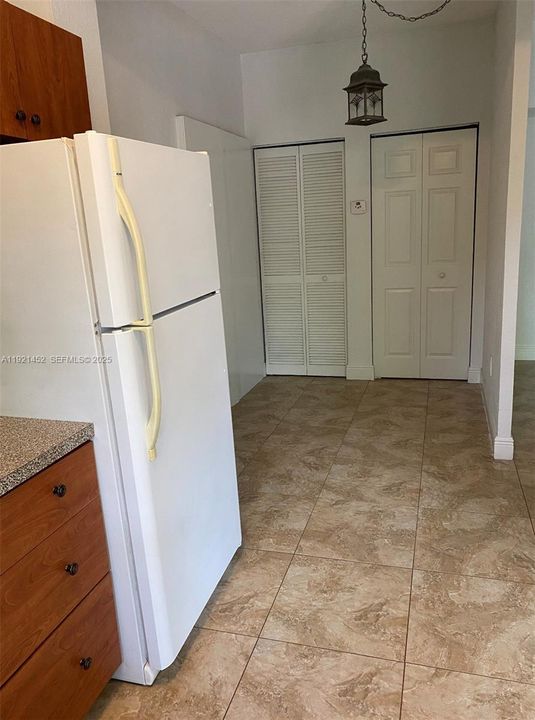 For Sale: $820,000 (4 beds, 3 baths, 2261 Square Feet)