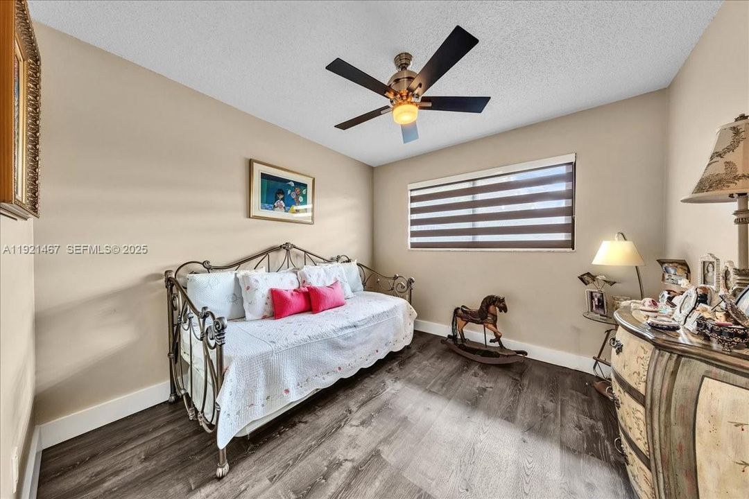 For Sale: $1,695,000 (4 beds, 3 baths, 2934 Square Feet)