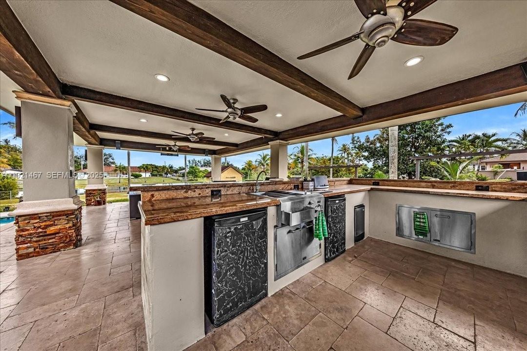 For Sale: $1,695,000 (4 beds, 3 baths, 2934 Square Feet)