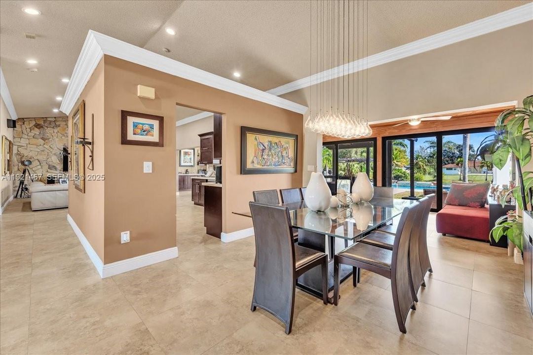 For Sale: $1,695,000 (4 beds, 3 baths, 2934 Square Feet)