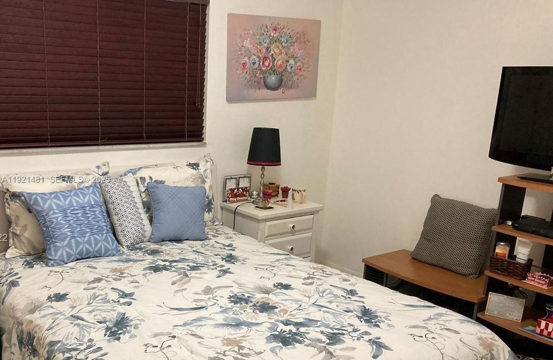 En Renta: $2,300 (2 camas, 2 baños, 965 Pies cuadrados)