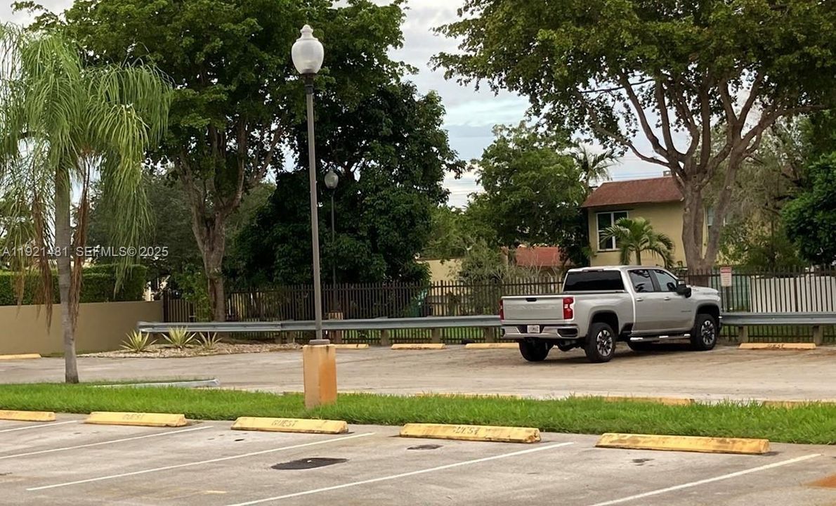 En Renta: $2,300 (2 camas, 2 baños, 965 Pies cuadrados)