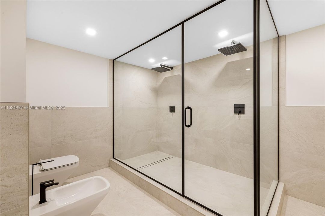Master Bath  Double Shower