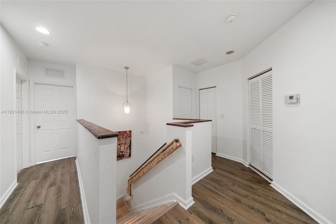 For Sale: $575,000 (4 beds, 2 baths, 2058 Square Feet)