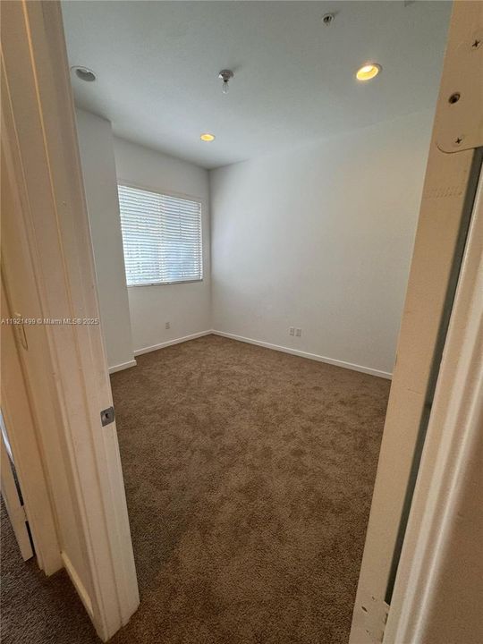 En Venta: $429,999 (3 camas, 2 baños, 1500 Pies cuadrados)