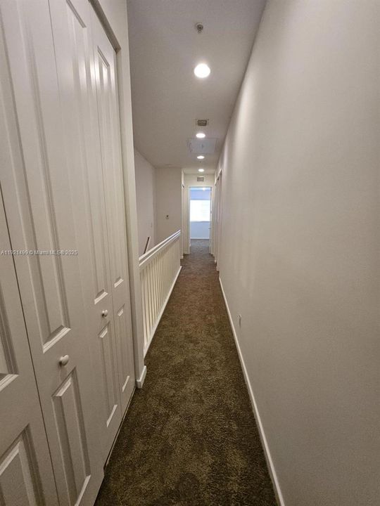 En Venta: $429,999 (3 camas, 2 baños, 1500 Pies cuadrados)