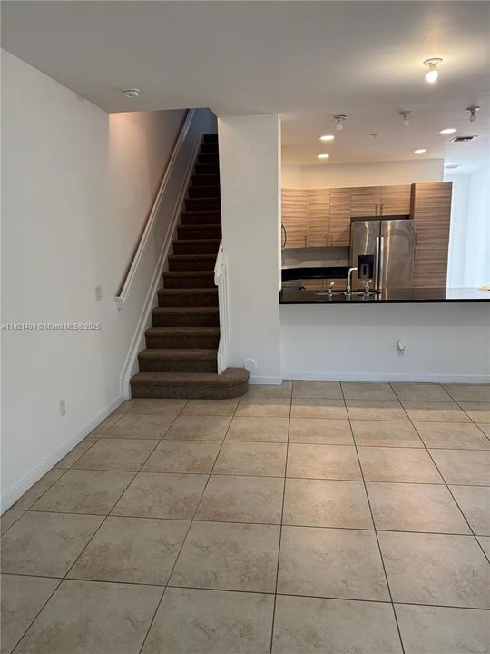 En Venta: $429,999 (3 camas, 2 baños, 1500 Pies cuadrados)