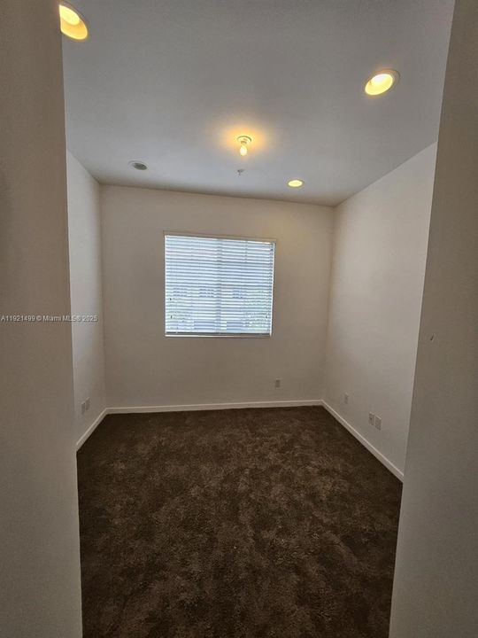 En Venta: $429,999 (3 camas, 2 baños, 1500 Pies cuadrados)