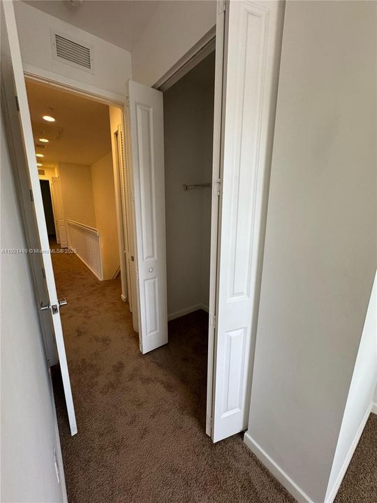 En Venta: $429,999 (3 camas, 2 baños, 1500 Pies cuadrados)