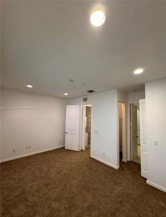 En Venta: $429,999 (3 camas, 2 baños, 1500 Pies cuadrados)