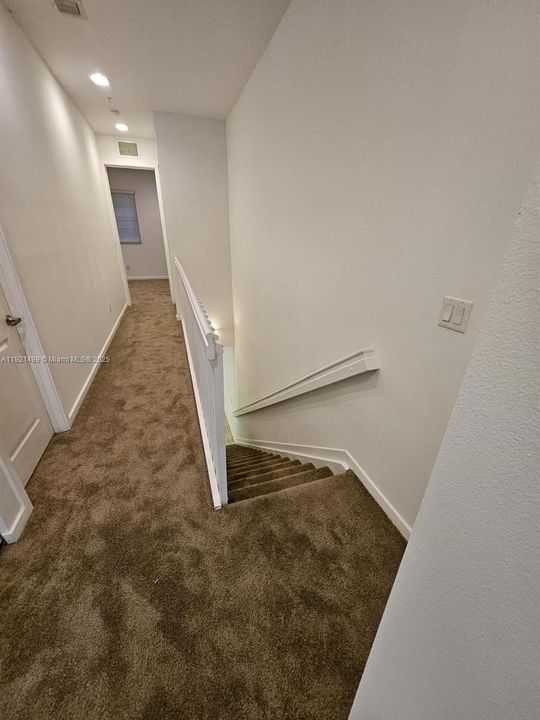 En Venta: $429,999 (3 camas, 2 baños, 1500 Pies cuadrados)