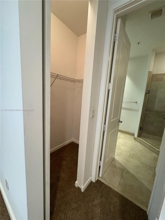 En Venta: $429,999 (3 camas, 2 baños, 1500 Pies cuadrados)