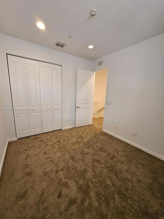 En Venta: $429,999 (3 camas, 2 baños, 1500 Pies cuadrados)