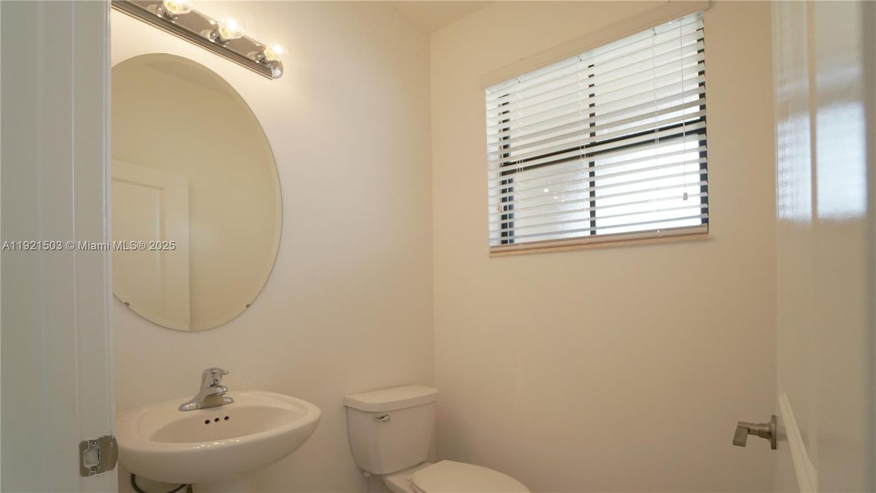 待售: $399,000 (3 贝兹, 2 浴室, 1488 平方英尺)