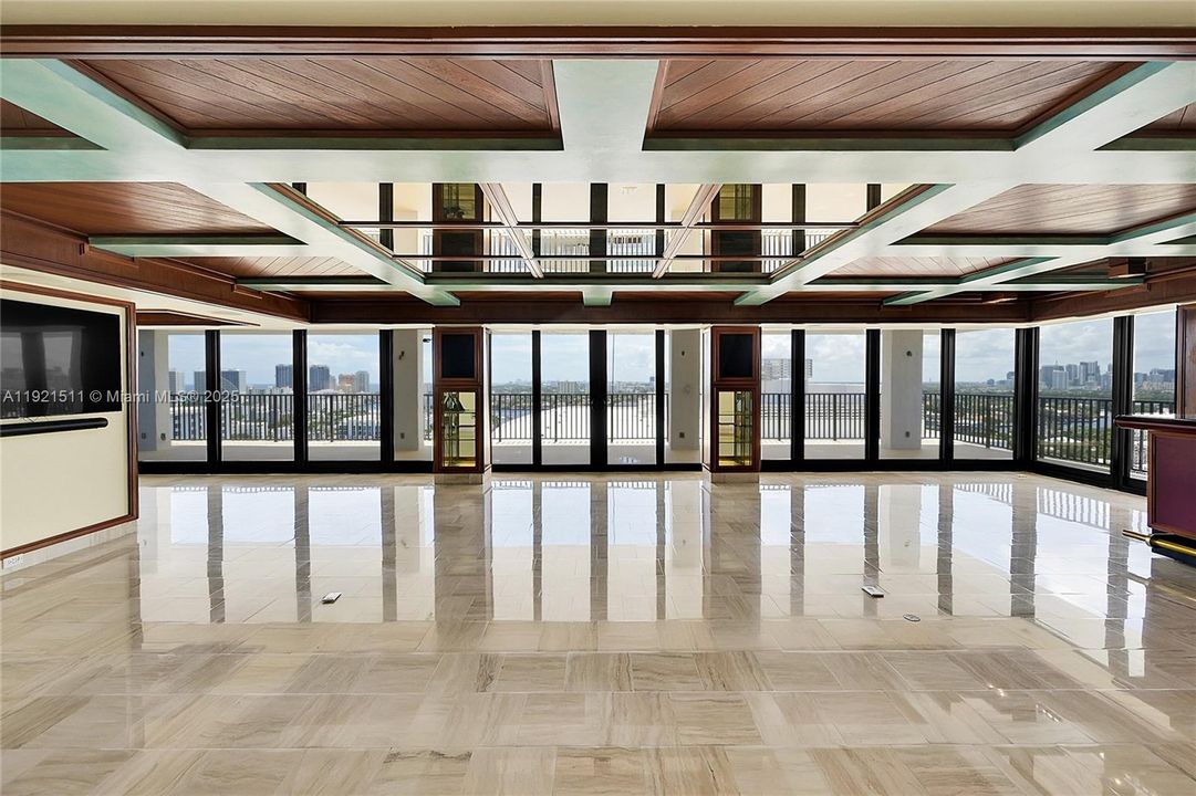 For Sale: $1,599,000 (2 beds, 2 baths, 3305 Square Feet)