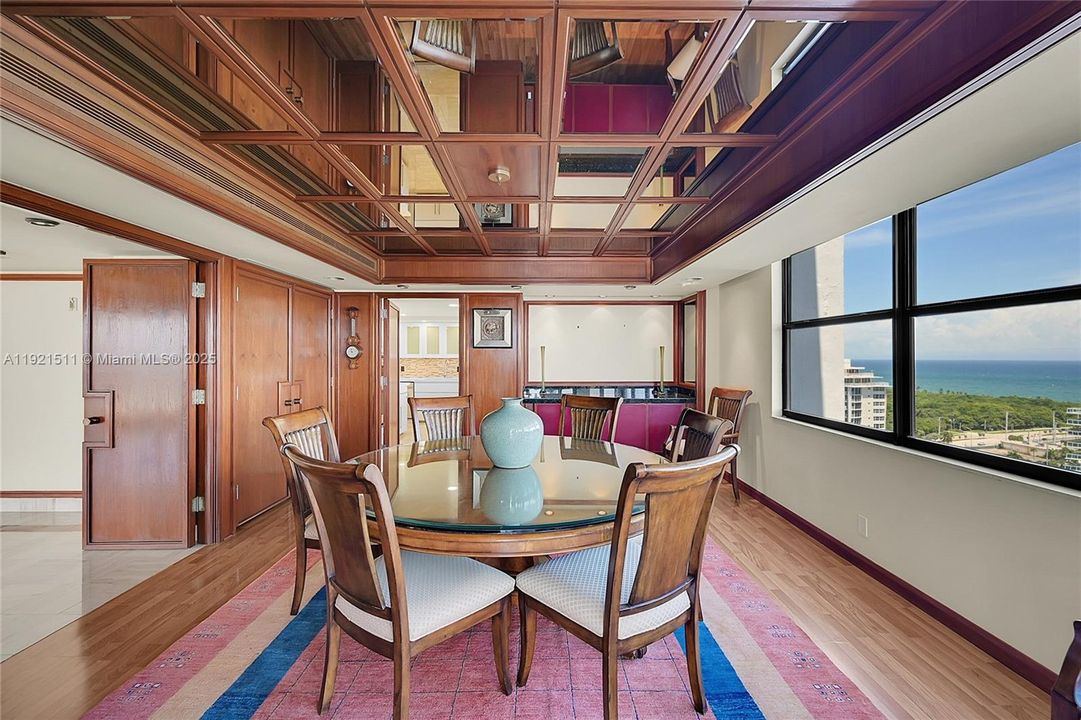 For Sale: $1,599,000 (2 beds, 2 baths, 3305 Square Feet)